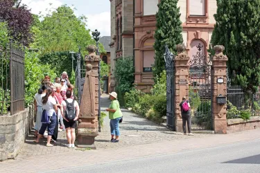 Vom Kolonialwarengeschäft zur Welt-Idee: Maikammer schreibt Geschichte